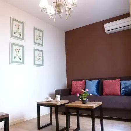 Alda Muralla De Apartamento *