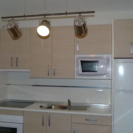 Alda Muralla De Apartamento Toledo