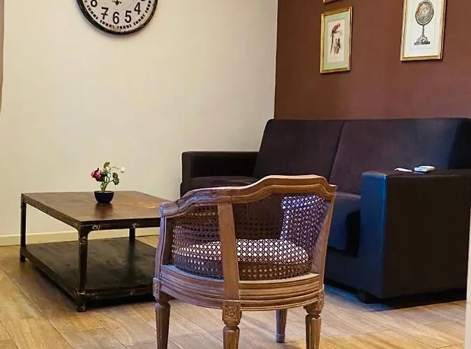 Alda Muralla De Appartement Tolède