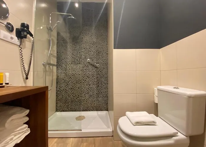 Alda Muralla De * Toledo