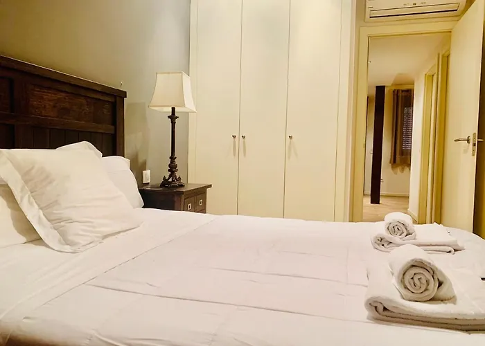 Alda Muralla De * Toledo